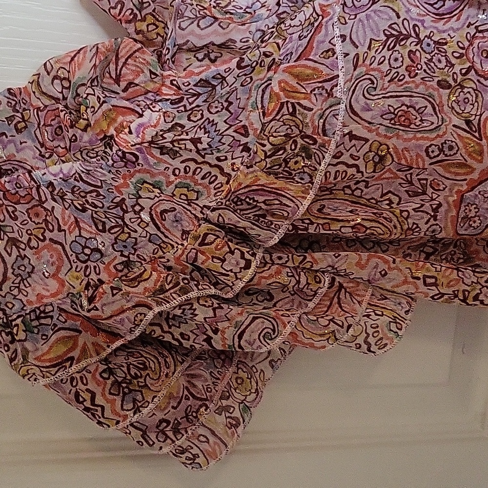 Adorable Ruffel Pasley Blouse - Picture 3 of 8